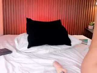Amber-lucia  live sex cam