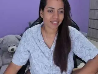 Boomsarr  live sex cam