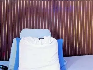 Mia-pineda  live sex cam