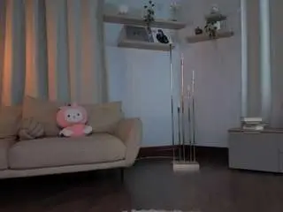Odelyneglin  live sex cam