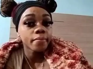 Prettyinpinkxx  live sex cam