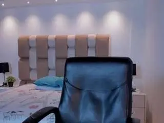 Alicee-broownn  live sex cam