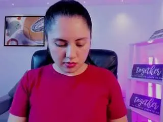 Alicee-broownn  live sex cam