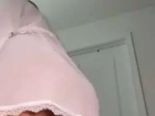 Breeanneduluth  live sex cam