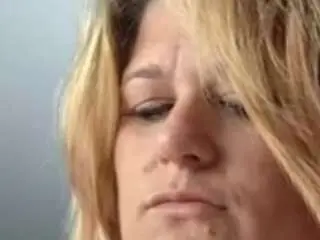 Mrnmrsreigns  live sex cam