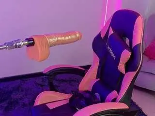 Noathkitsune  live sex cam