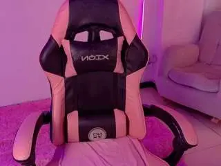 Noathkitsune  live sex cam