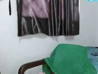 Saritahoneyy  live sex cam