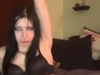Vampiregirlllll  live sex cam
