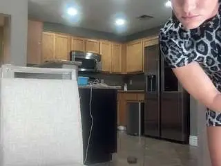Whitneyoc  live sex cam