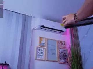 Chlooee  live sex cam