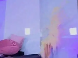 Chlooee  live sex cam