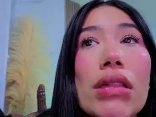 Chlooee  live sex cam