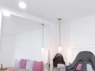 Dolly-bm  live sex cam