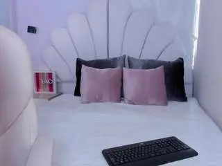 Little-angel2  live sex cam