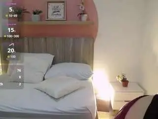 Lucia-henao  live sex cam