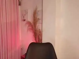 Meganlux  live sex cam