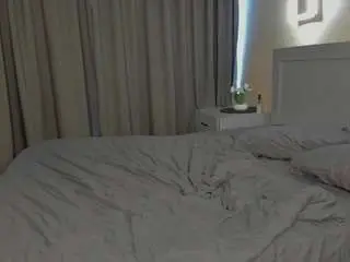 Miraletta  live sex cam