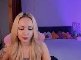 Lanablondegirl  live sex cam