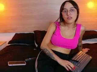 Lanapeaches  live sex cam