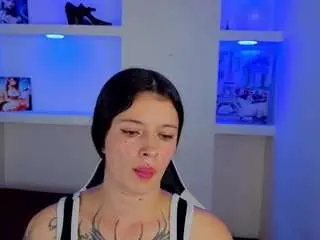 Lucia-21  live sex cam