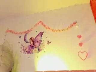 Oriana3  live sex cam