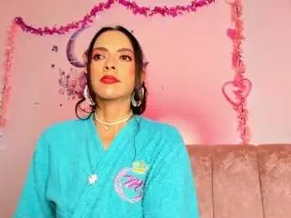 Oriana3  live sex cam