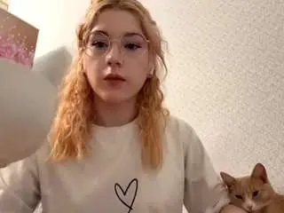 Romanakaigle  live sex cam