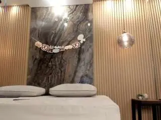 Sakti-fox  live sex cam