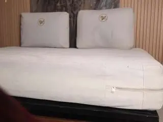 Sakti-fox  live sex cam