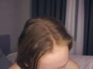 Tiensaucer  live sex cam