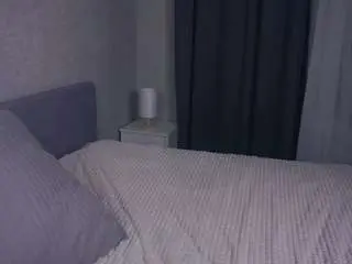 Tiensaucer  live sex cam