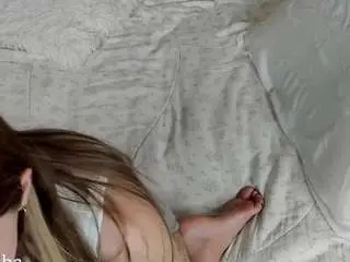 Aprilquinn  live sex cam