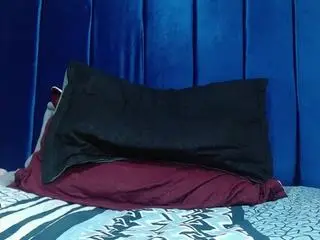 Bombom-brown1  live sex cam