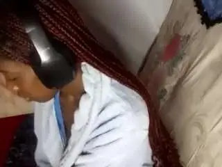 Cattyclaws  live sex cam