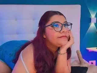Miissmegan  live sex cam
