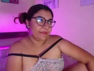 Miissmegan  live sex cam