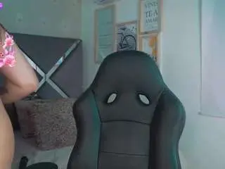 Alinnajohnson  live sex cam