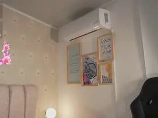 Alinnajohnson  live sex cam
