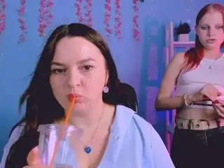 Bella-sky  live sex cam