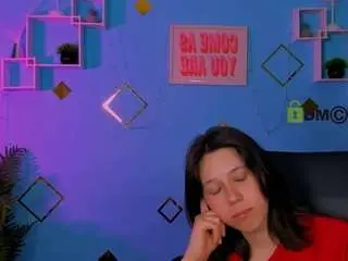 Eira-mouse  live sex cam
