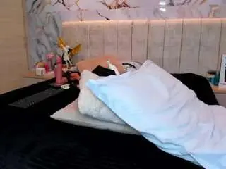 Kyana-cream  live sex cam