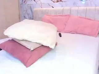 Kyana-cream  live sex cam