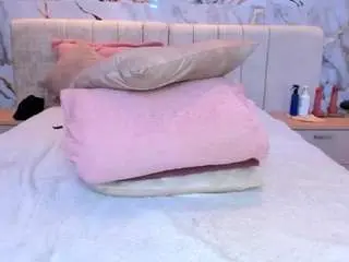Kyana-cream  live sex cam