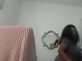 Madamg  live sex cam