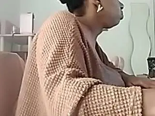 Madamg  live sex cam