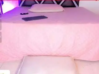 Nahhoo23  live sex cam
