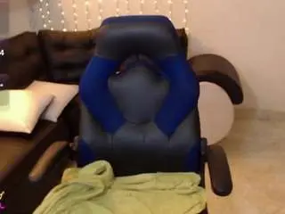 Sofia-davis23  live sex cam