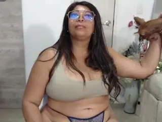 Ambarsofhia  live sex cam