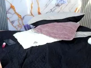 Catthleya  live sex cam